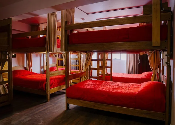 Magar Bar Hostal *
