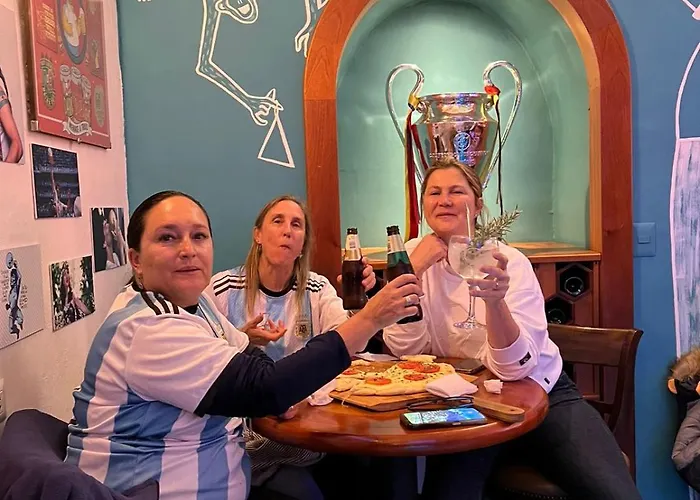 Hostal Magar Bar *